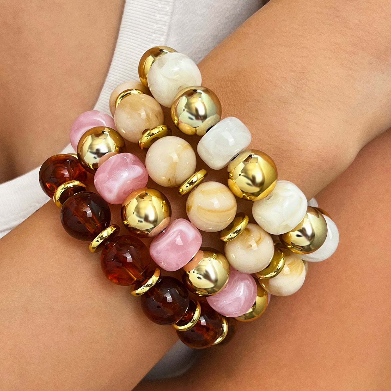 Wholesale Stylish Macaron Marble Resin Cube Bracelet Retro Gold Bead Design Everyday Unisex Jewelry Accessory Gift Resale