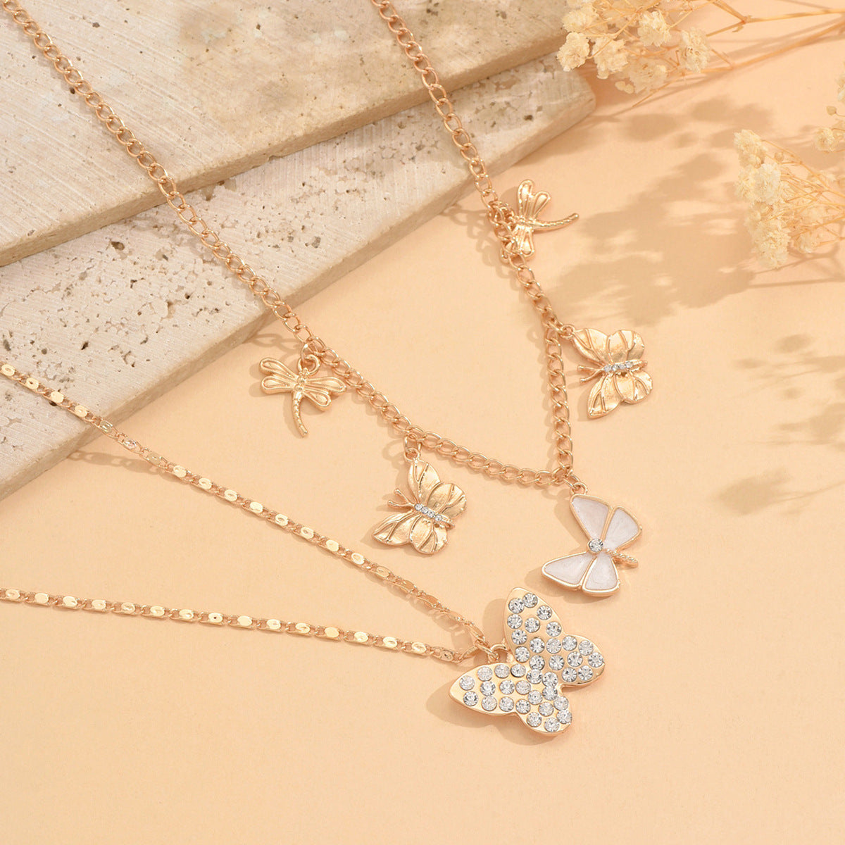 Wholesale metal three-dimensional butterfly and dragonfly pendant necklace