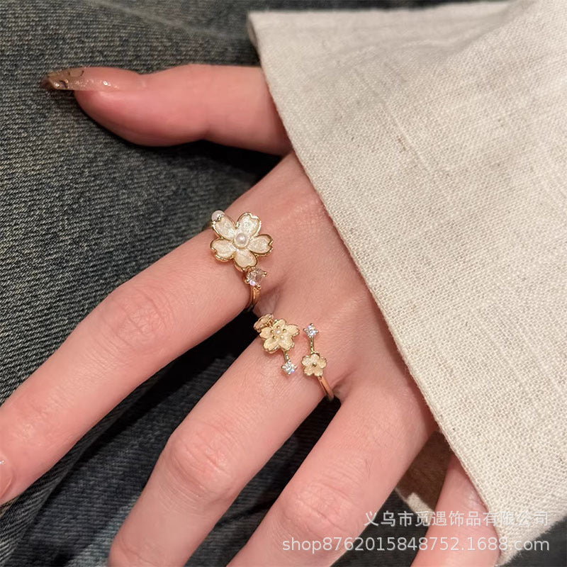 Wholesale Fashion Pearl Flower Rhinestone Ring for Women,  Adjustable Sparkle Jewelry Accessory for Everyday Wear