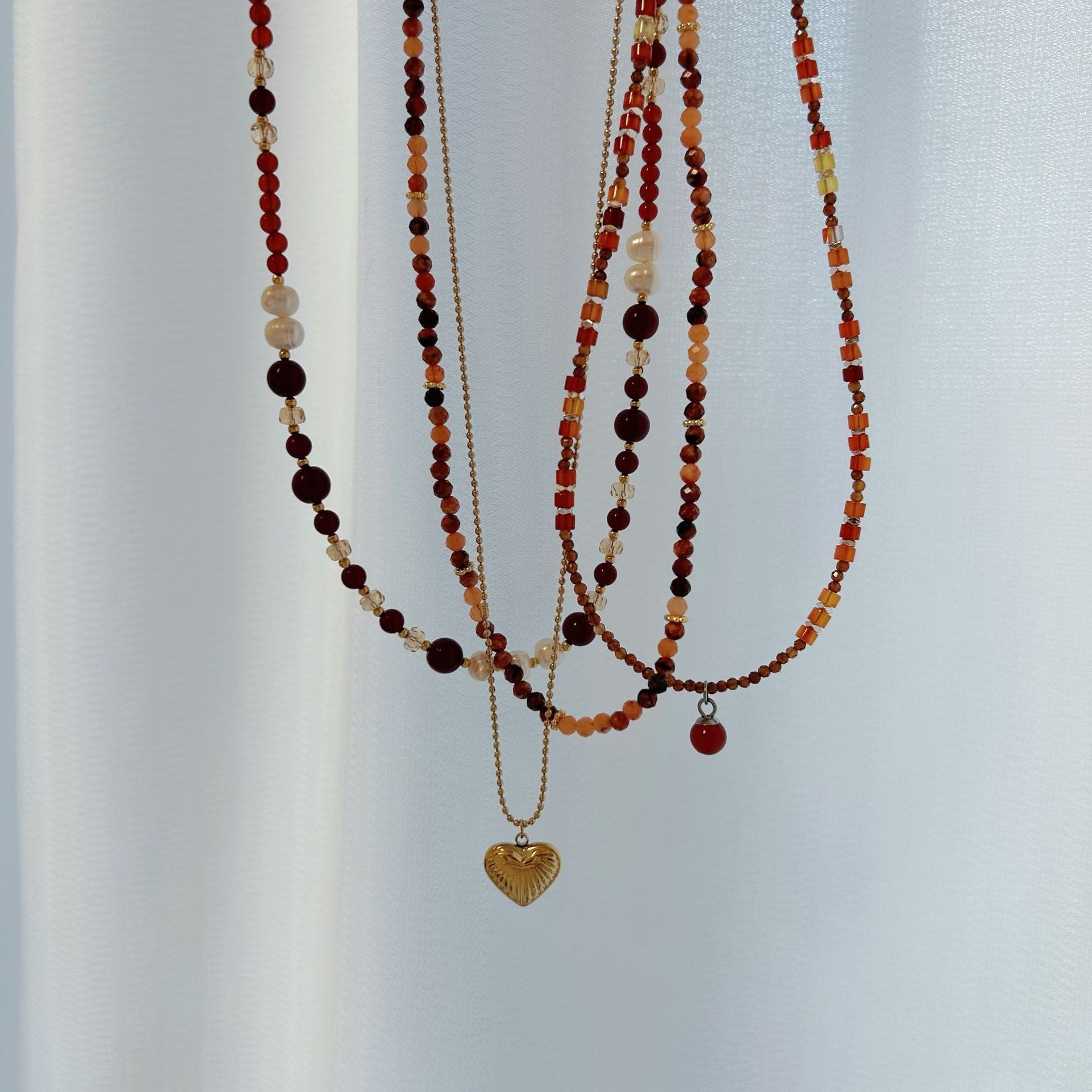 Wholesale Titanium Steel Natural Cut Sands Original Design Necklace