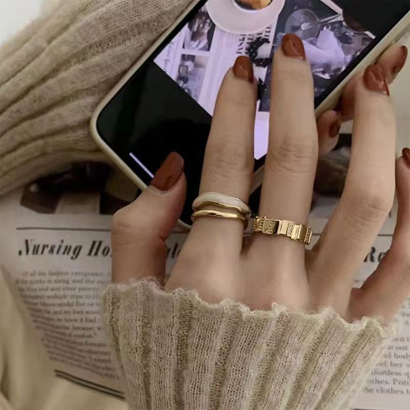 Wholesale Minimalist Silver Zircon Cross Ring Trendy Women S Fashion Accessory For Everyday Wear Or Boutique Resale