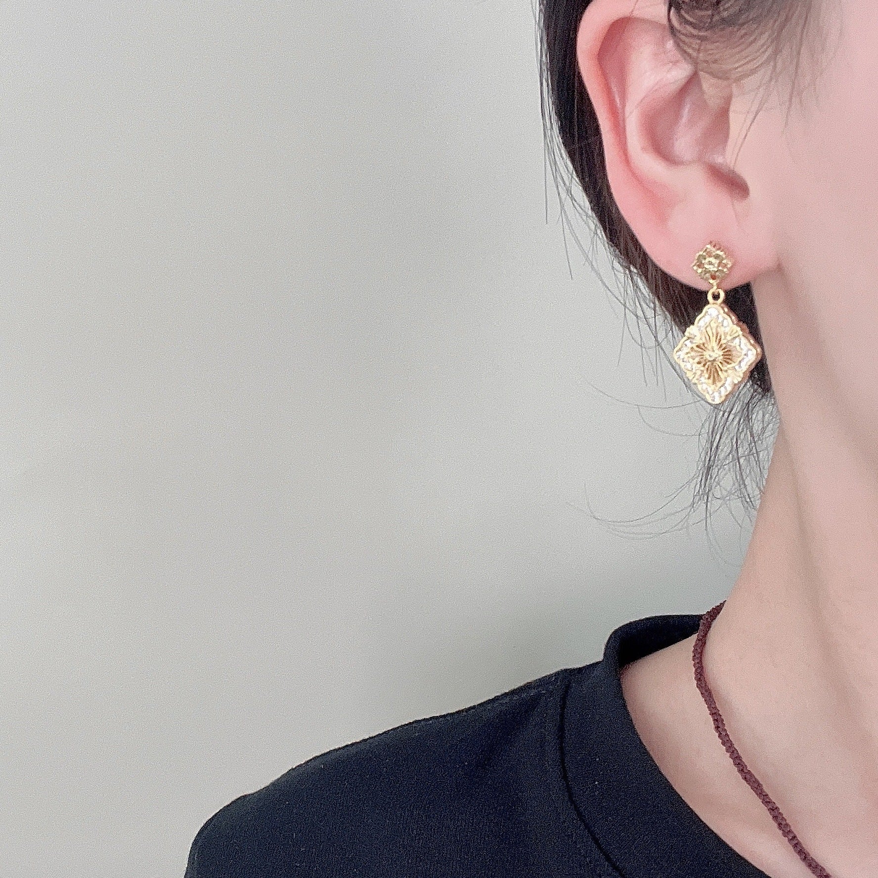 Wholesale Vintage Double Sided Shell Earrings ACC-ES-ZhiRui005