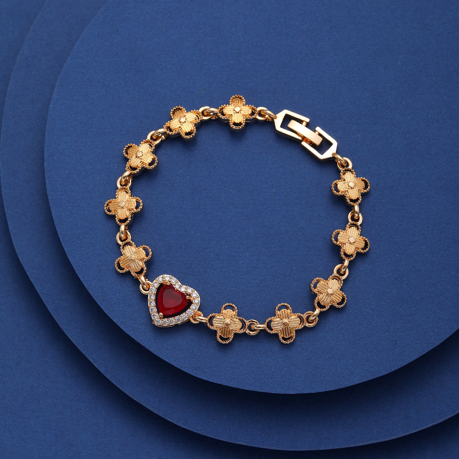 Wholesale Copper Plated Gold Inlaid Zircon Heart Bracelet ACC-BT-HengXuan003