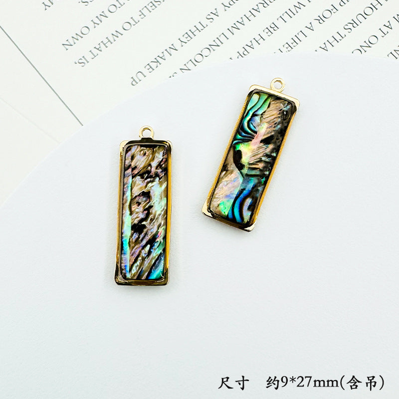Wholesale Trendy Geometric Shell Pendant Copper Electroplated DIY Jewelry Accessory For Layering Necklaces Boutique Resale