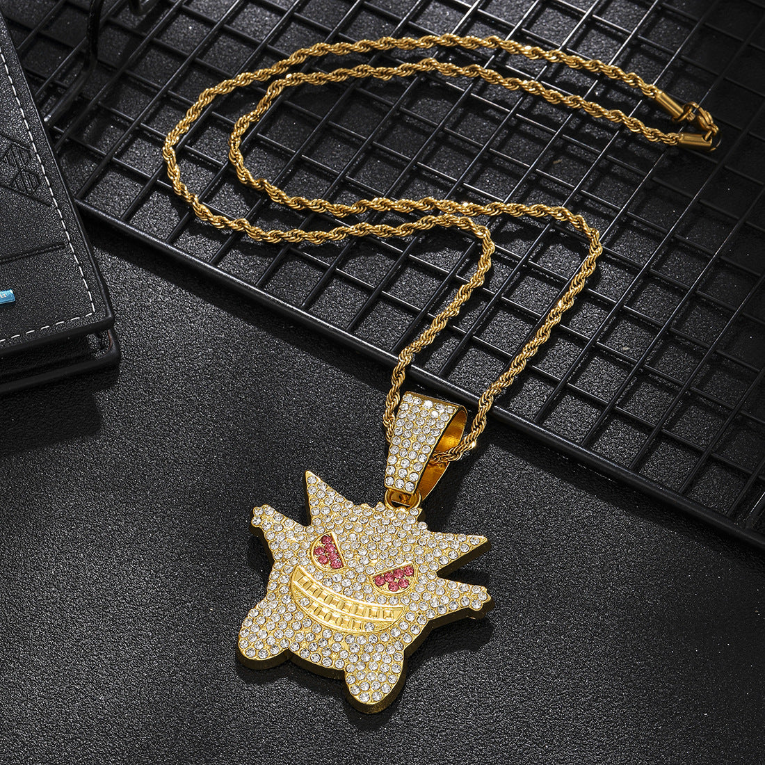 Wholesale Cartoon Anime Pendant Necklace with Diamond Hip Hop Cuban Chain ACC-NE-MeiWeite005