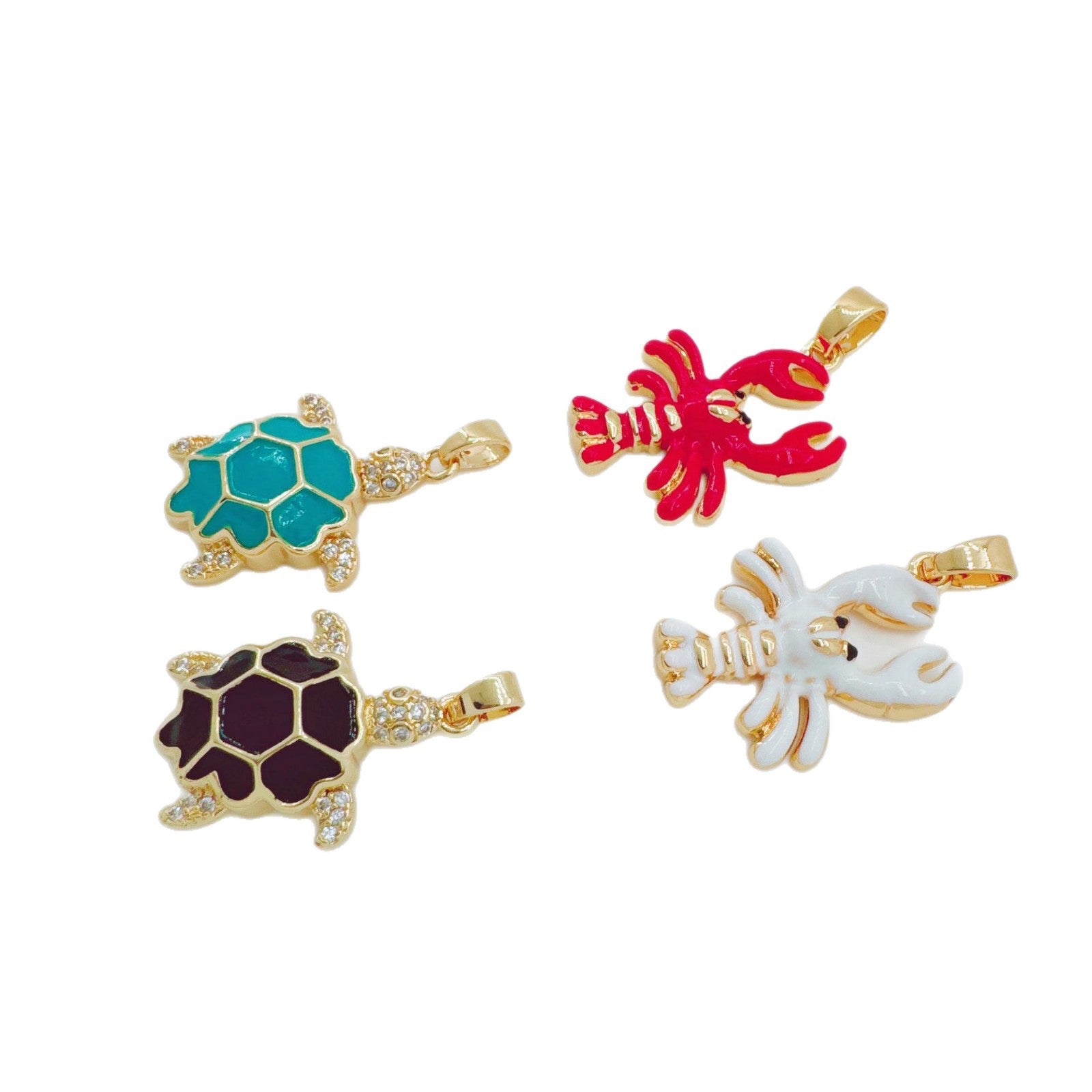 Wholesale 18k Gold-Plated Copper Sea Turtle Pendant Necklace,  Stylish Ocean Jewelry for Women