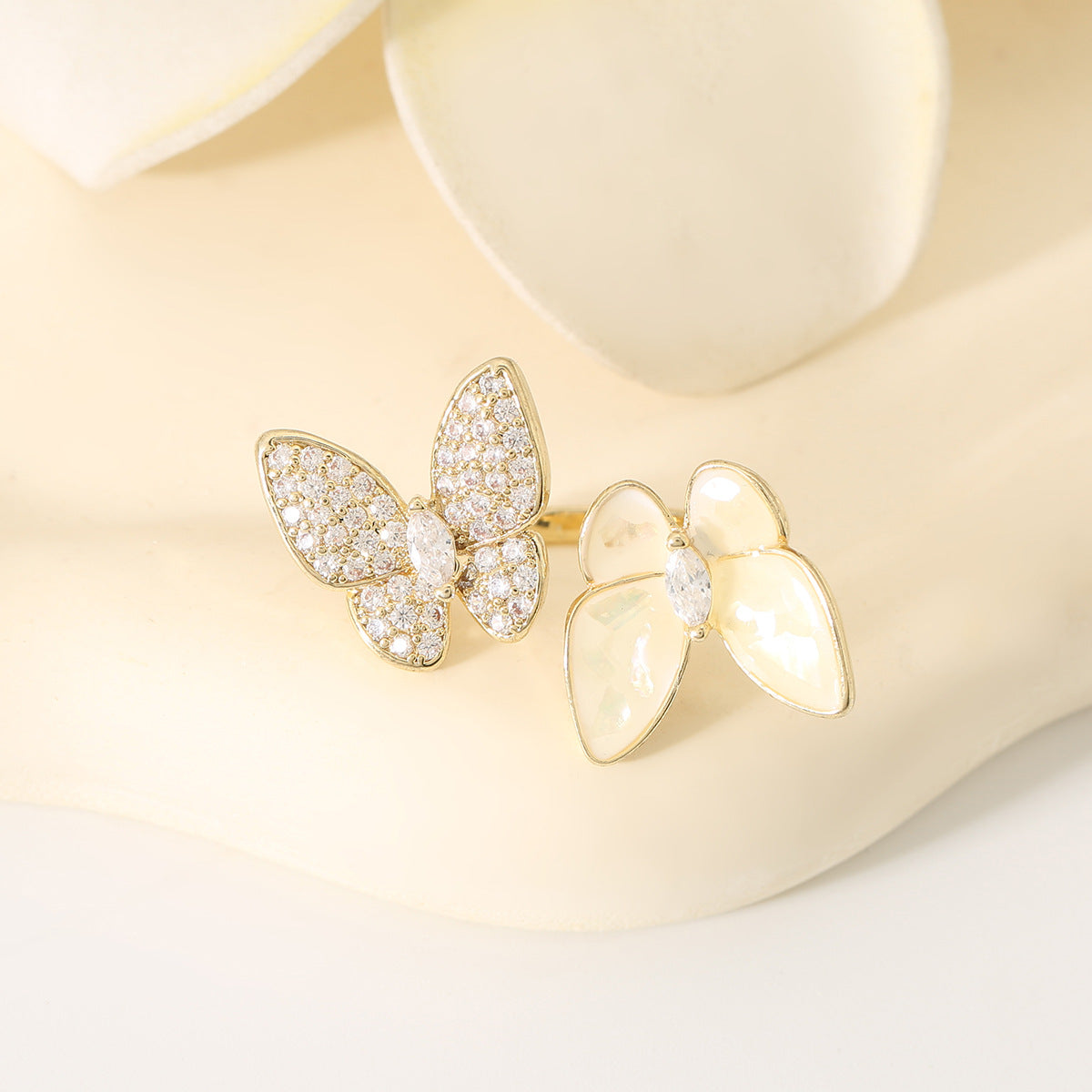 Wholesale  light luxury butterfly ring opening adjustable ring