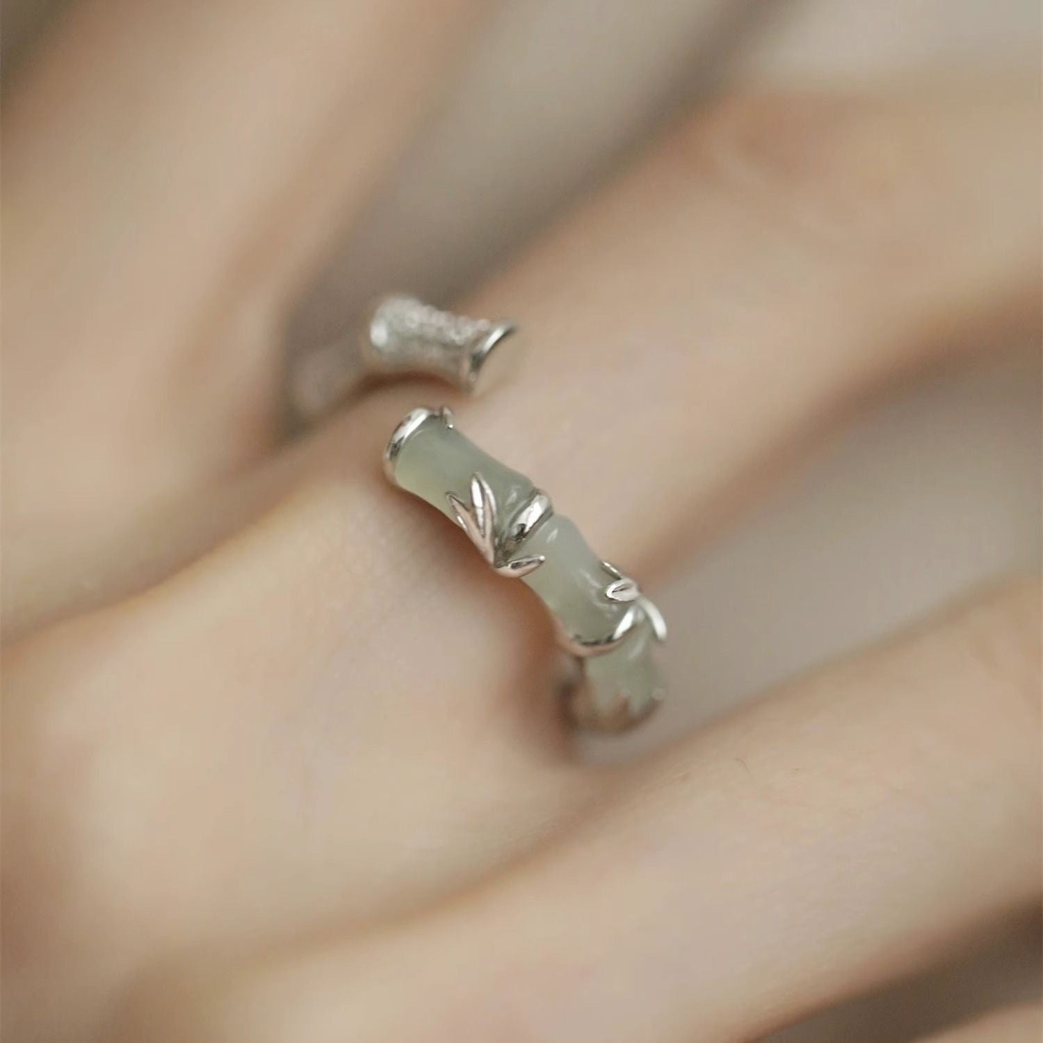 Wholesale pink gradient double hollow butterfly ring