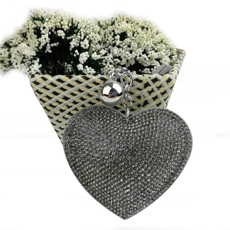 Wholesale flannel Diamond-embedded peach heart love keychain