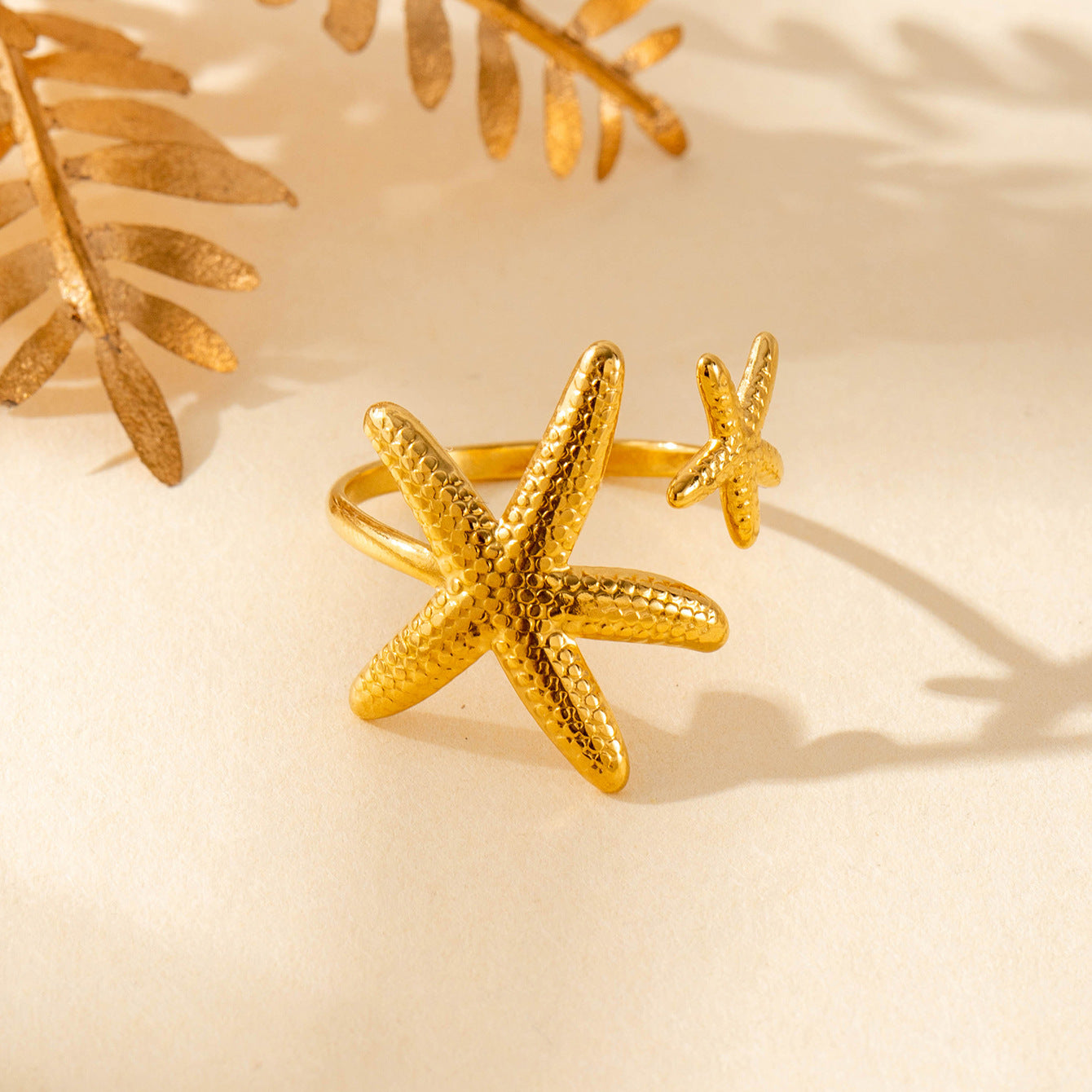 Wholesale Titanium steel  oval hollow ring geometric adjustment  ring