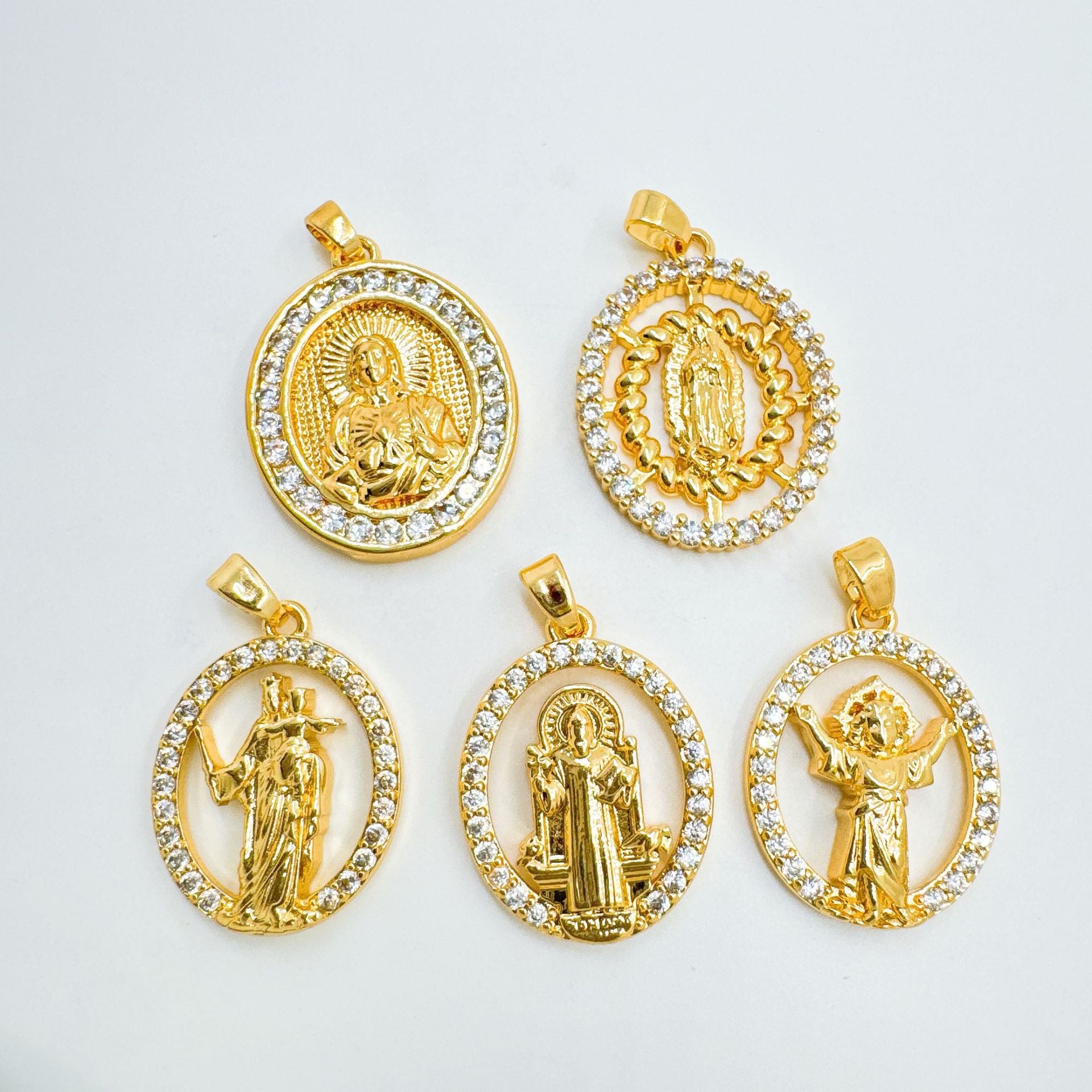 Wholesale Vintage Style Zircon Pendant Necklace For Women Gold Plated Fashion Jewelry Accessory Boutique Gift