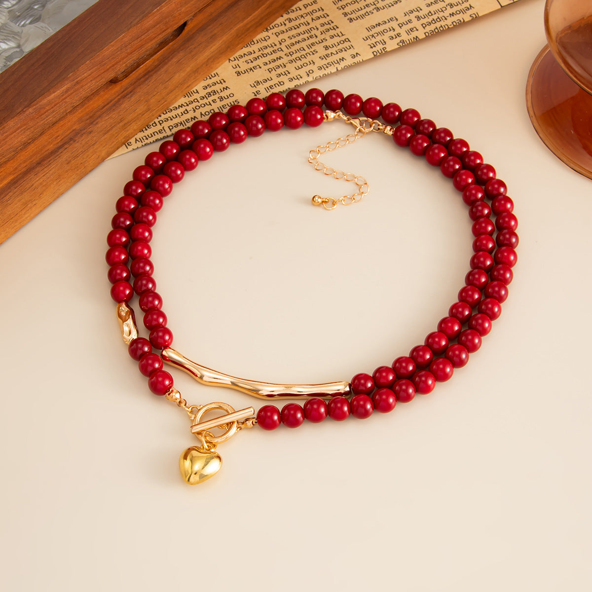 Wholesale Retro Red Acrylic Beaded Curved Tube Necklace