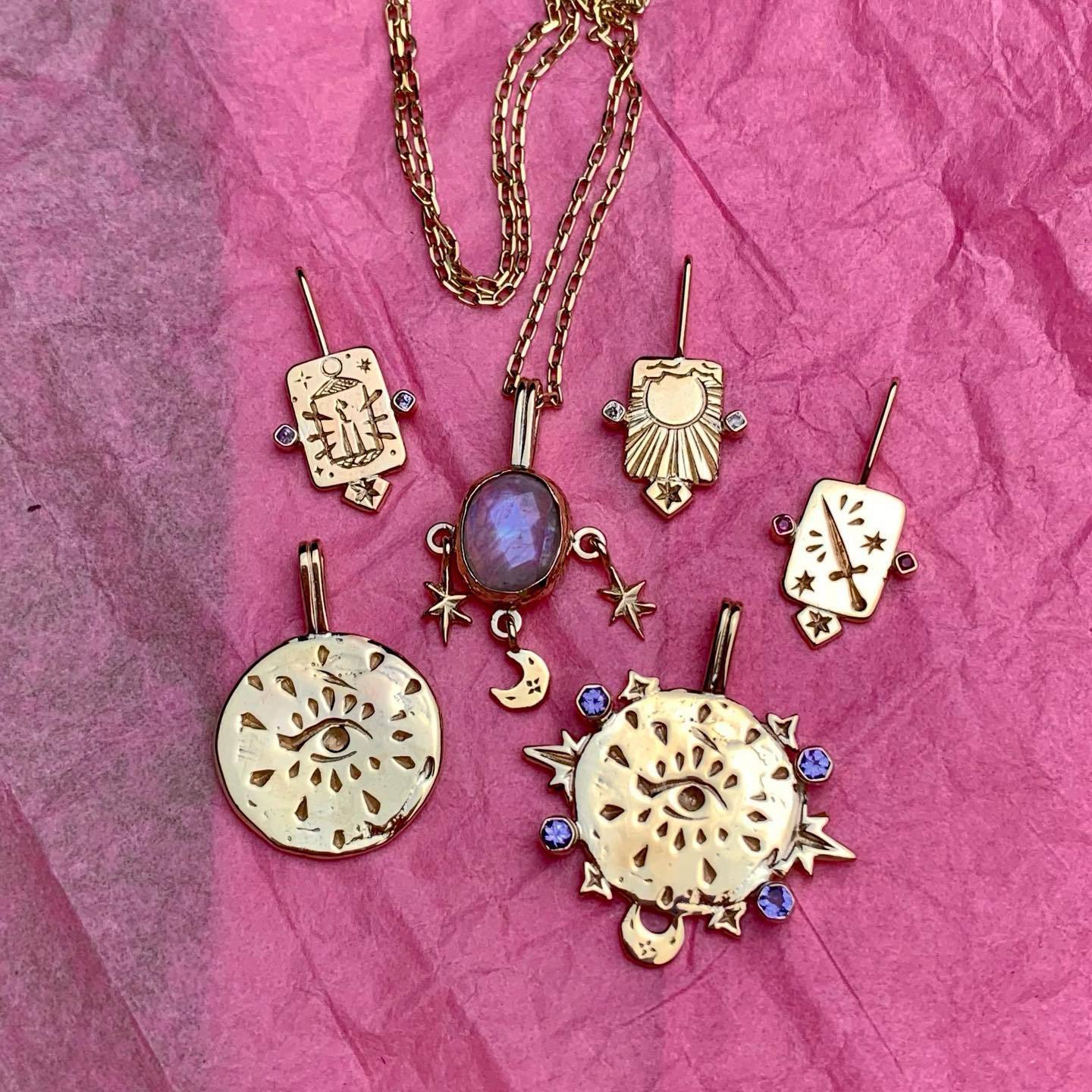 Wholesale Stainless steel tarot necklace inlaid zircon tarot sweater chain