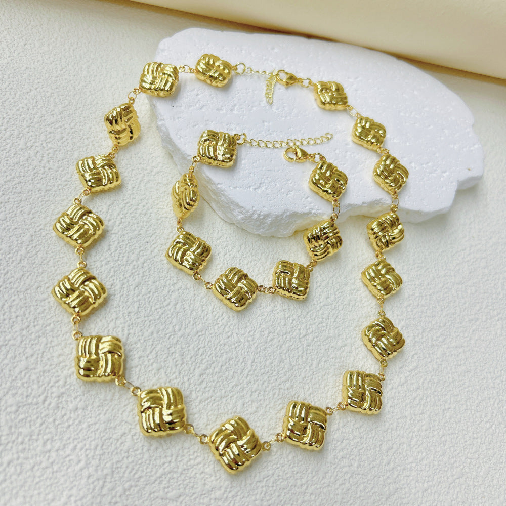 Wholesale  three-dimensional hollow stars love cross snowflake four-leaf clover necklace bracelet