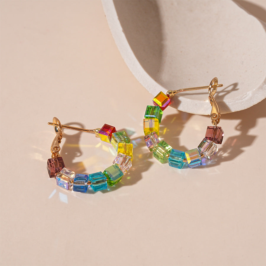 Wholesale colored glass geometric circle silver needle earrings