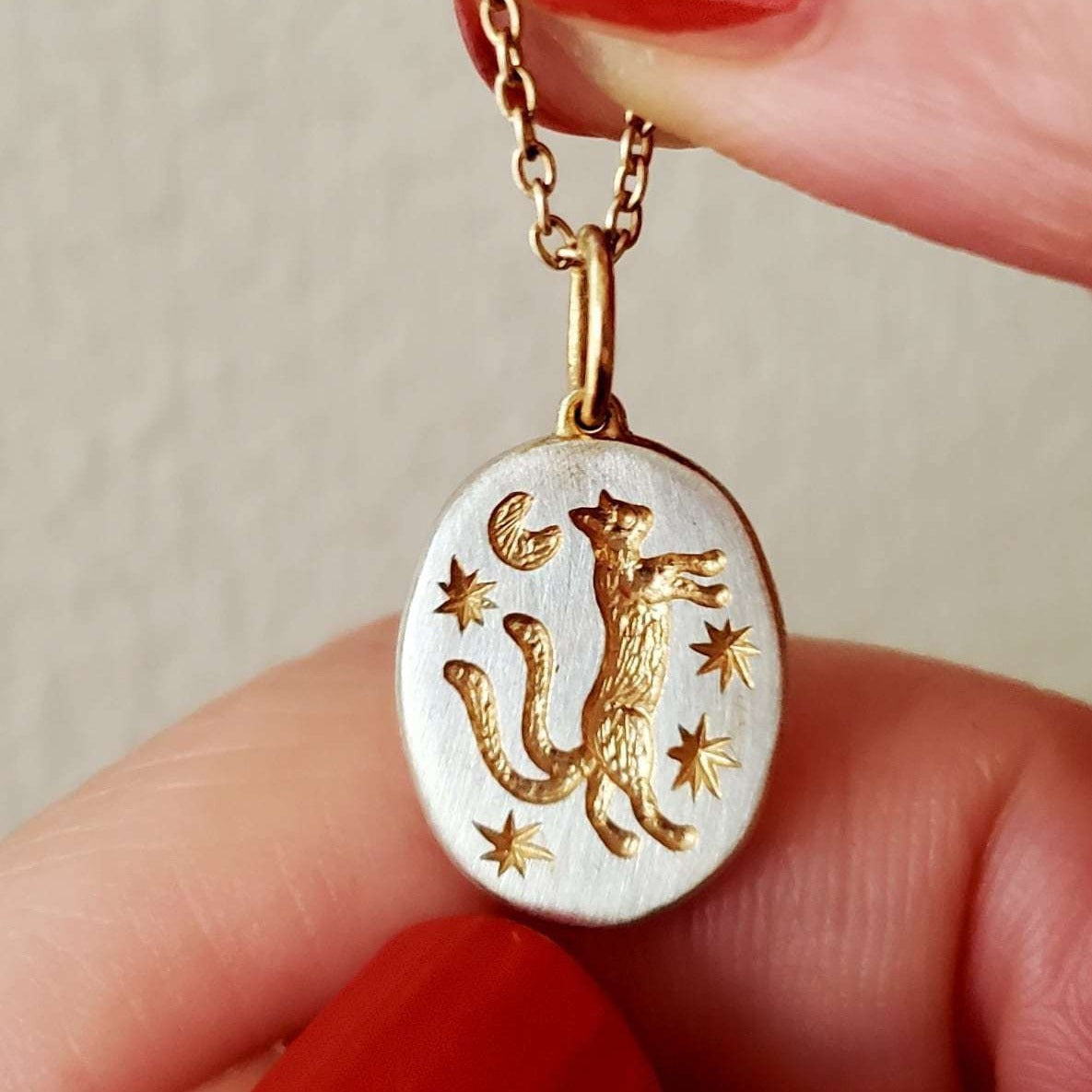 Wholesale Titanium Steel Bow Painted Oil Dropping Rabbit Element Pet Oval Tarot Necklace