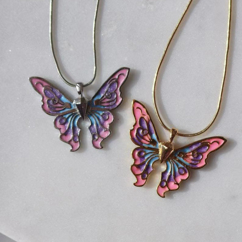 Wholesale  Colorful Distinctive Butterfly Pendant  Necklace