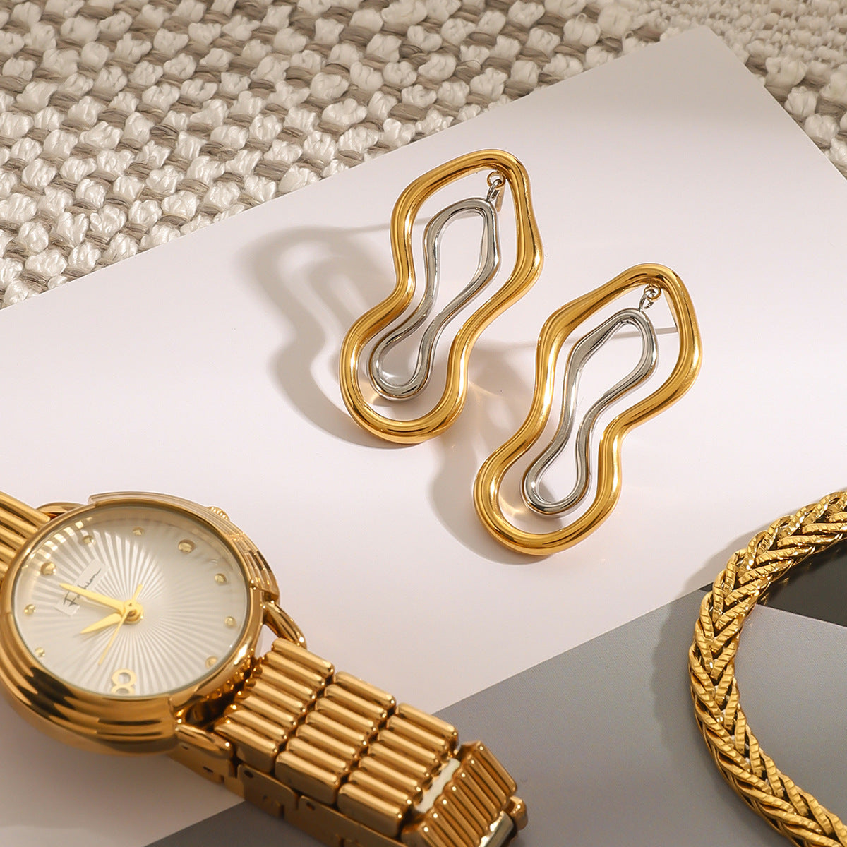 Wholesale 18K gold stainless steel gold and silver color matching exaggerated lines geometric smooth earrings