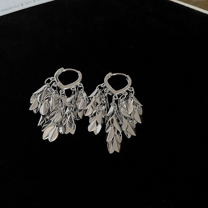 Wholesale Silver Needle leaves sequins tassel geometric earrings
