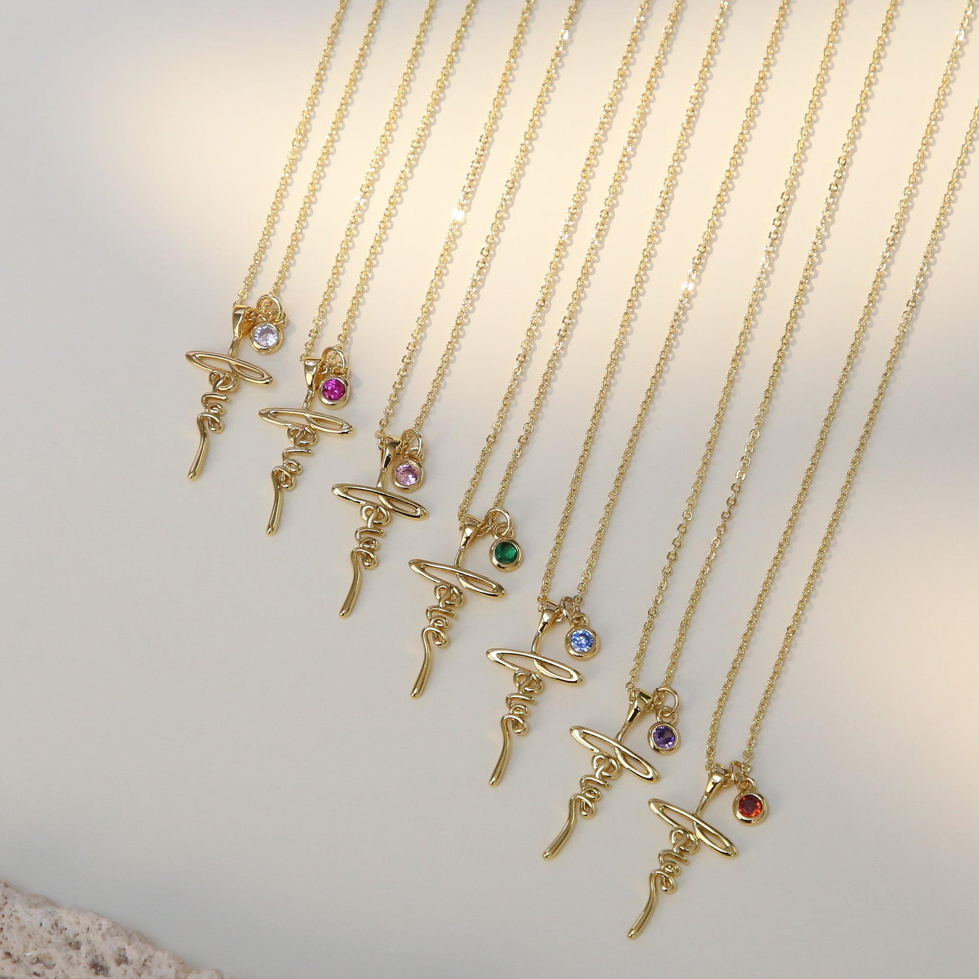 Wholesale Love Color Small Round Stone December Birthstone Pendant Necklace