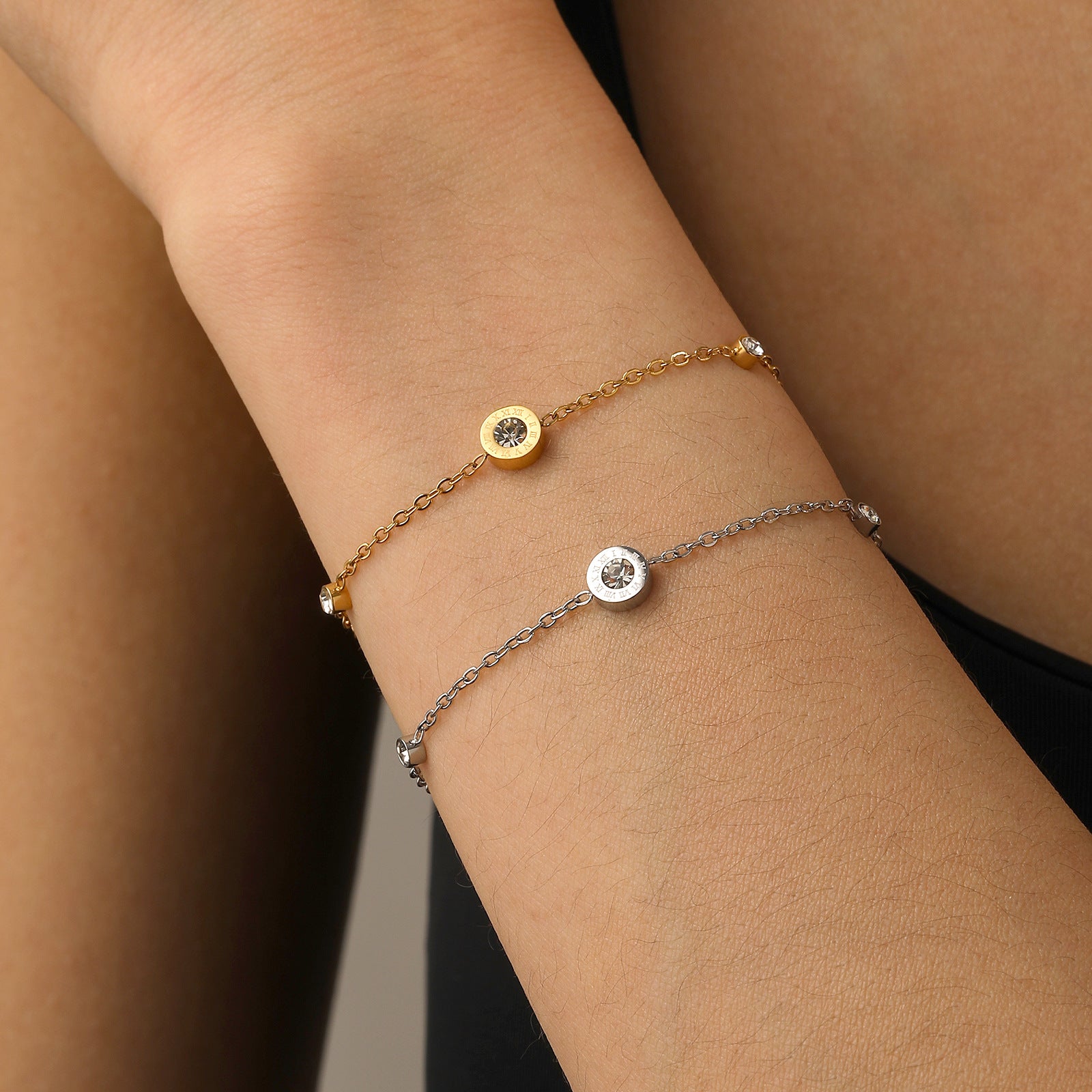 Wholesale Titanium Steel Roman Diamond Bracelet Gold Women Boutique Resale Jewelry Accessory