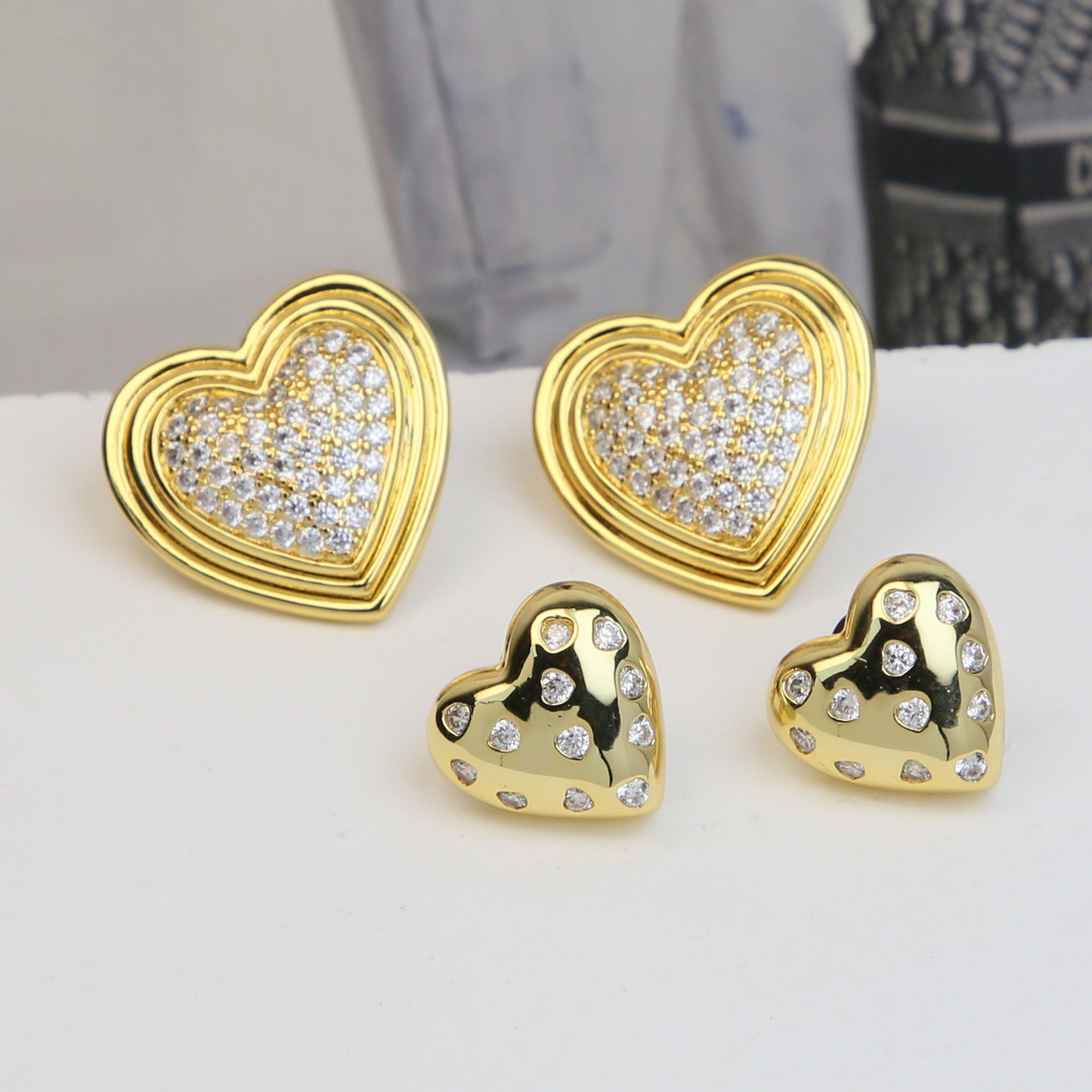 Wholesale 18K golden brass love zircon cute small earrings