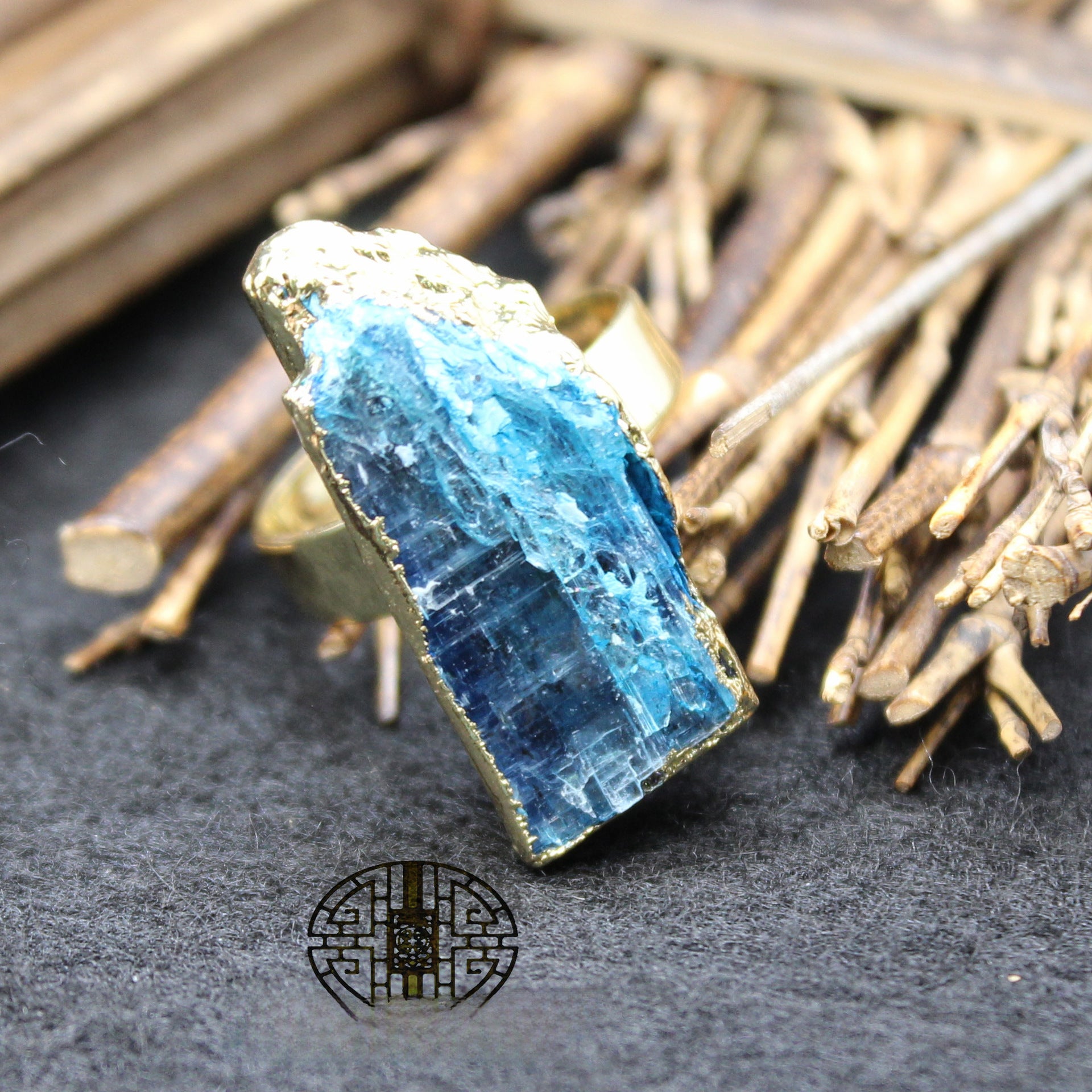 Wholesale  stone electroplated blue crystal ring