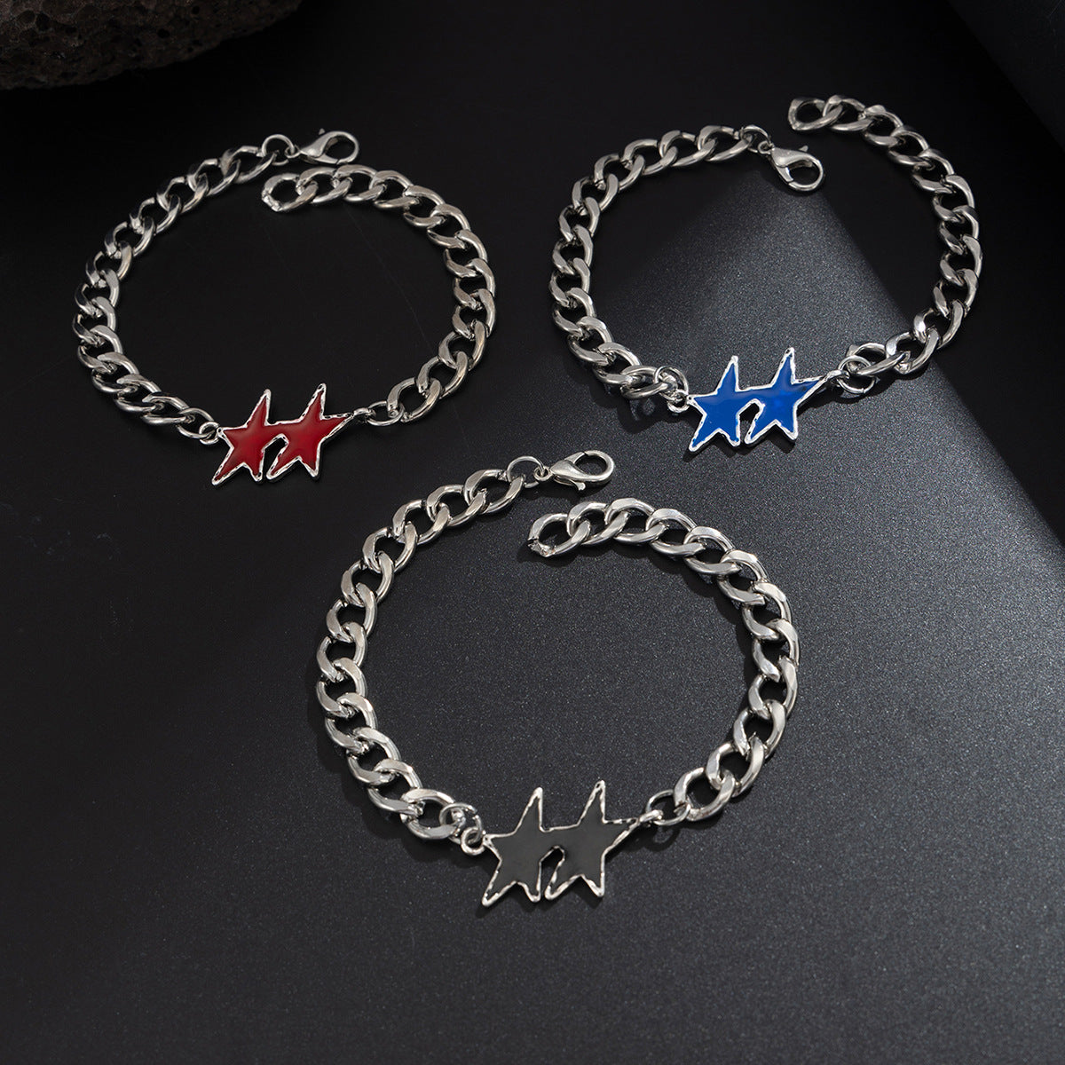 Wholesale Alloy Electroplated Cuban Chain Bracelet with Colorful Star Charm - Fashion Accessory for Men