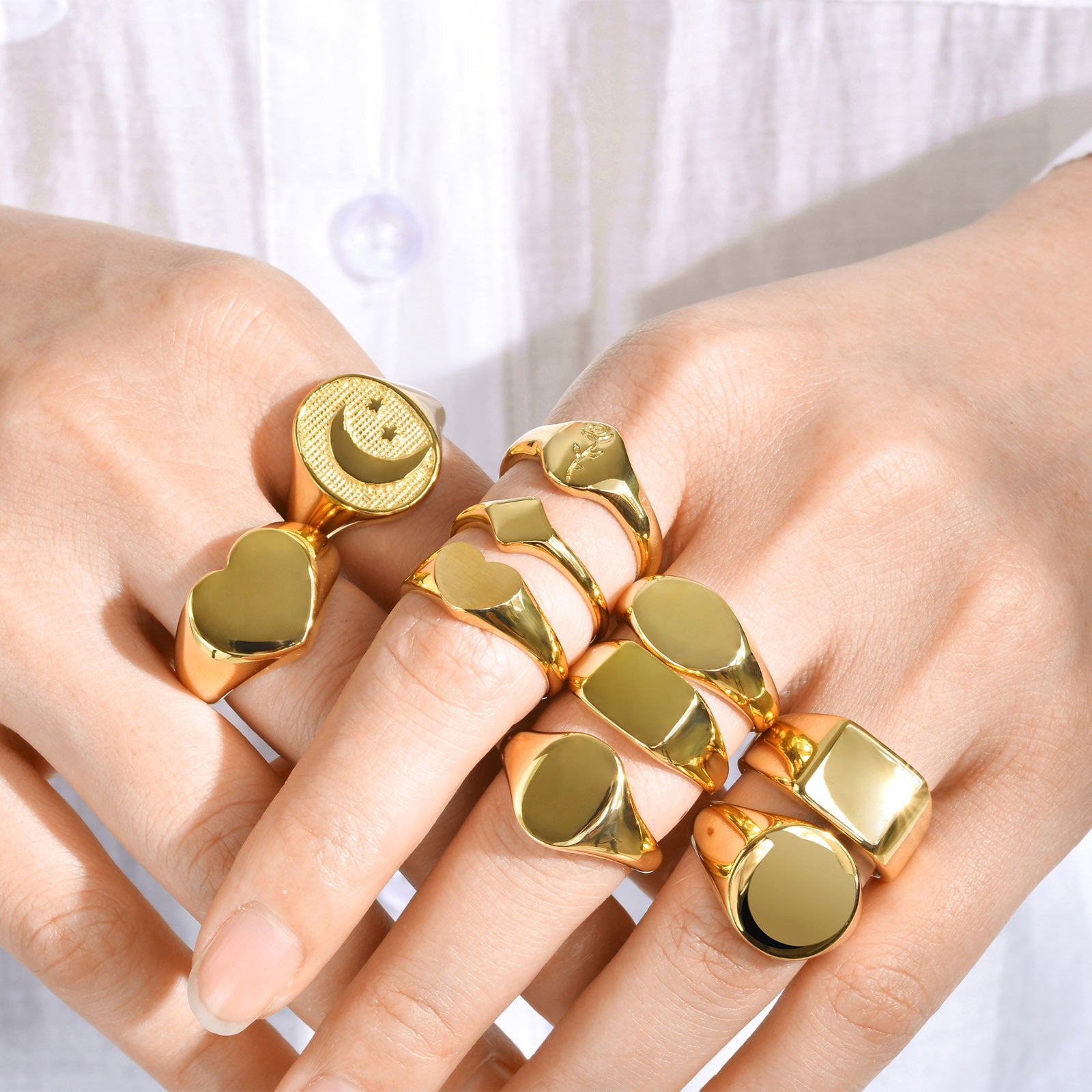 Wholesale Ring Stainless Steel Unisex Seal Gold Glossy ACC-RS-HuaLanXin005