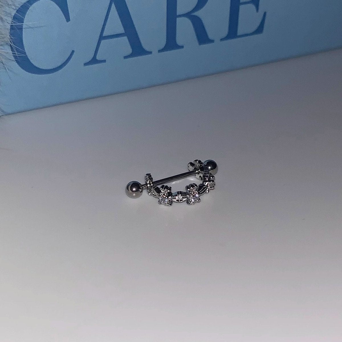 Wholesale Blue ear bone nail titanium steel U-shaped cross earrings