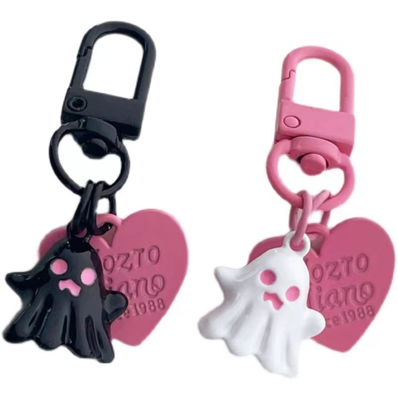 Wholesale Cute Ghost Heart Keychain Zinc Alloy Pink Black Earphone Pendant Car Key Accessory Decorative Gift