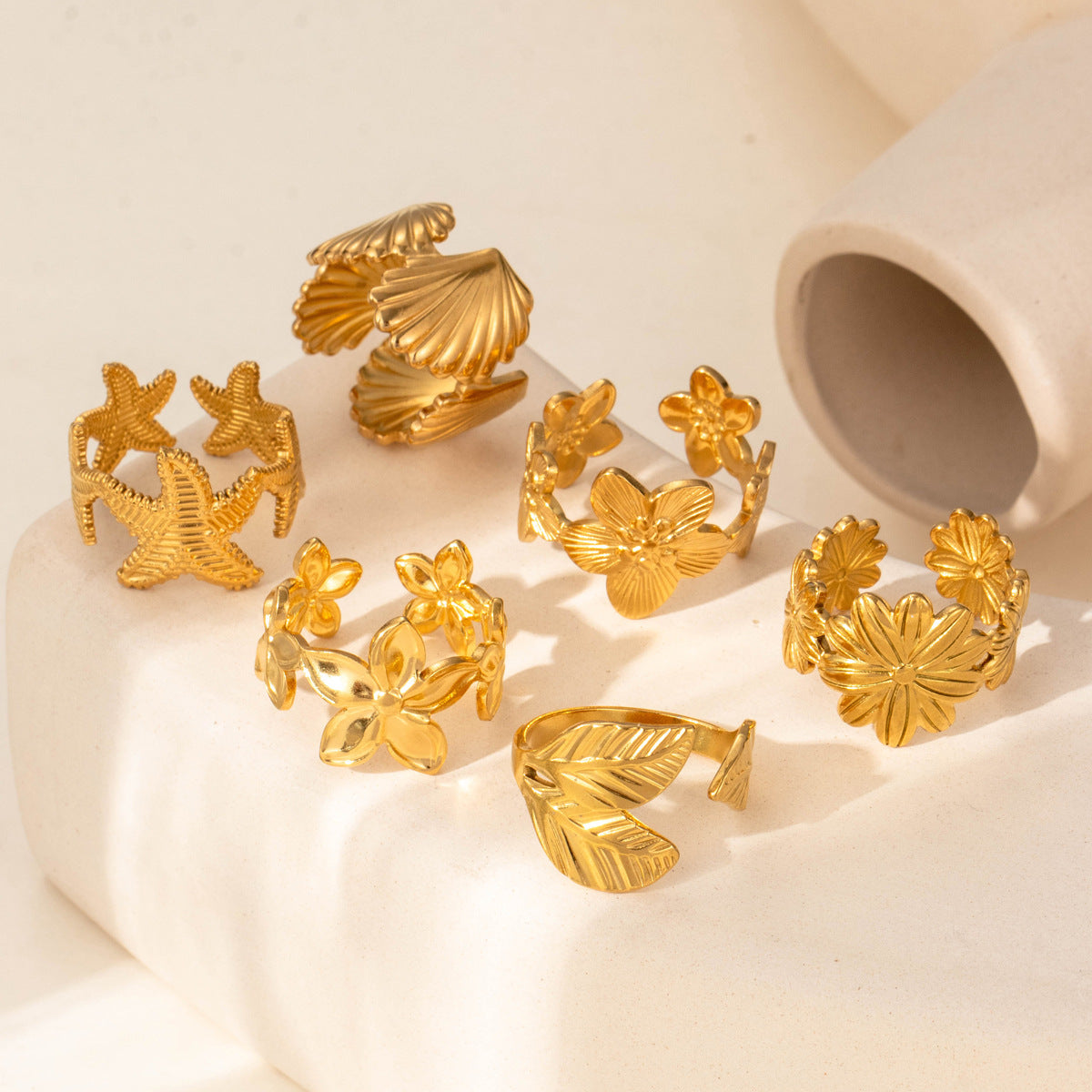 Wholesale Titanium steel simple versatile niche shell flower starfish  light luxury  opening adjustable ring