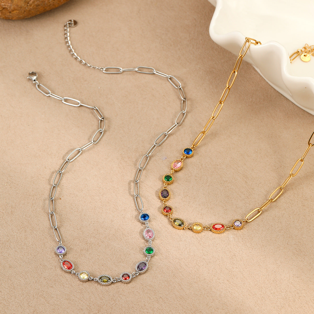Wholesale Stainless Steel Colorfulful Zircon French Retro  Clavicle Chain
