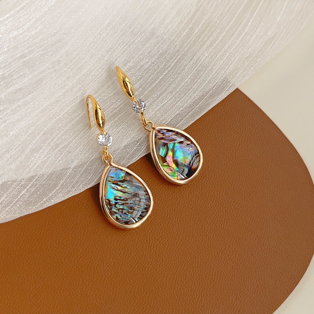 Wholesale Natural shell tassel French retro earrings