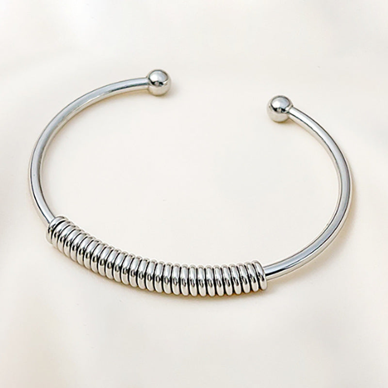 Wholesale Stylish Metal Unisex Bracelets and Bangles,  Boutique Jewelry Accessory for Everyday Wear or Gift Giving