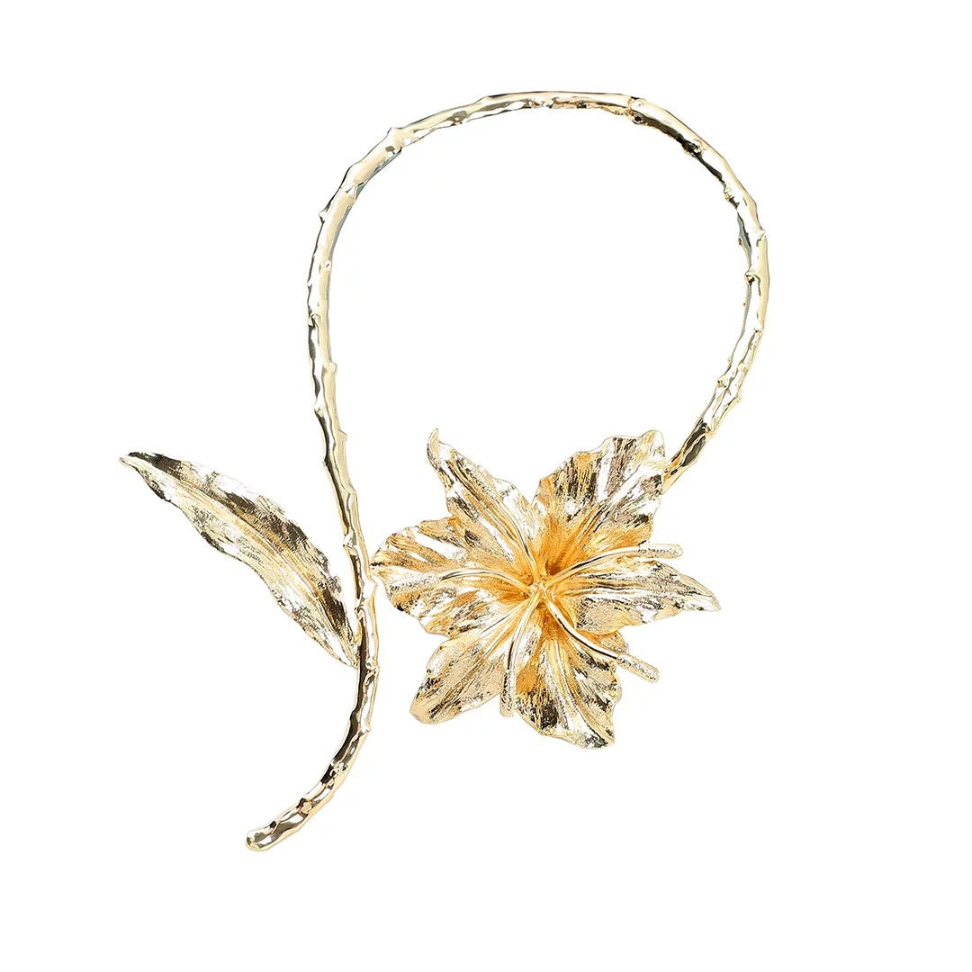 Wholesale  Exaggerated Personality Thorn Leaf Pol Bell Flower  Necklaces