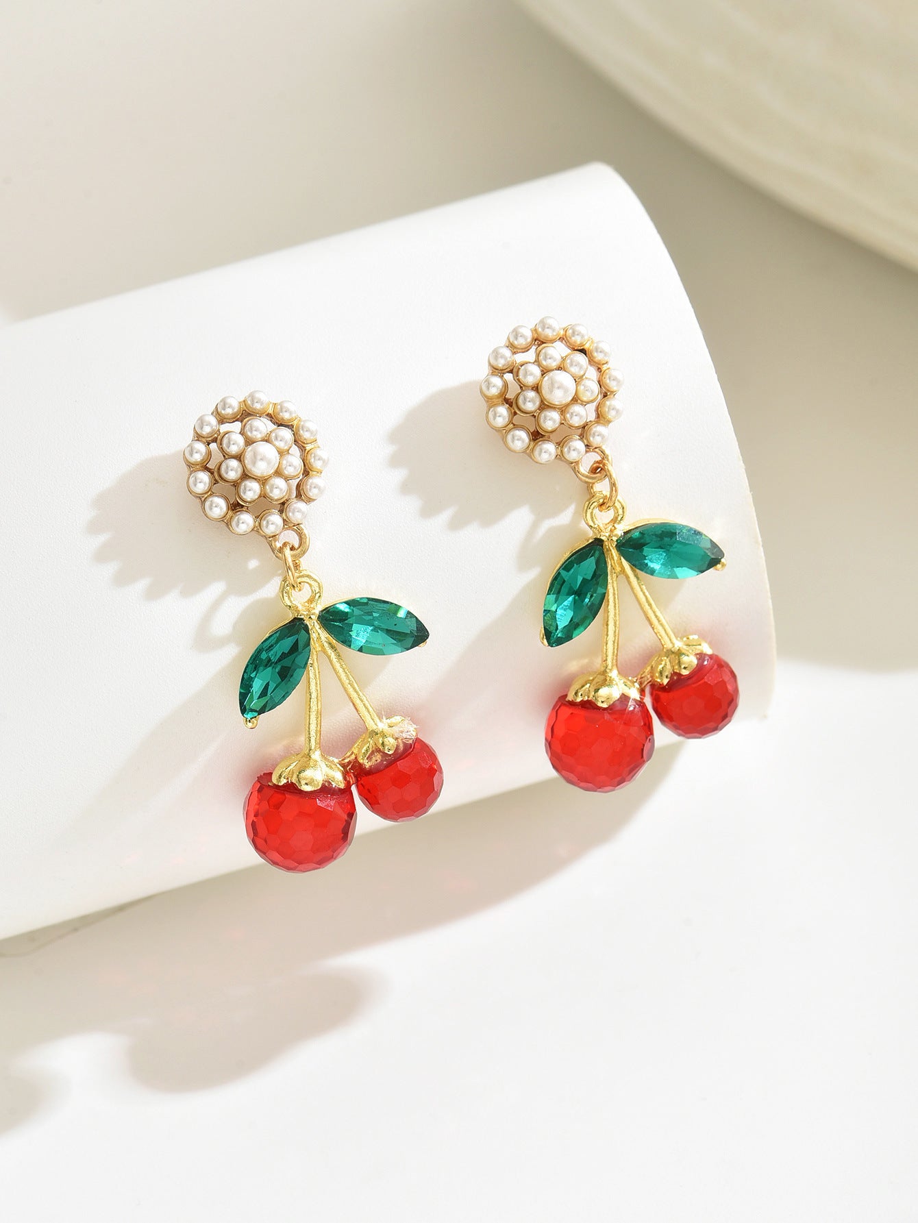 Wholesale  four color optional pearl cherries earrings