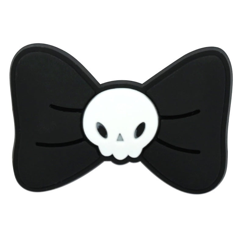 Wholesale  Random 100pcs Cartoon Christmas Nightmare Series PVC Soft Rubber Shoe Buckle Decoration