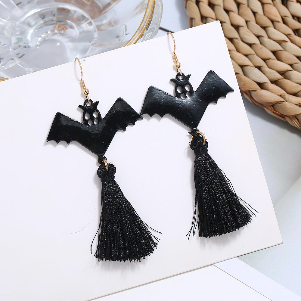 Wholesale Halloween Series Earrings Horror Funny Personality Skull Spider Pumpkin Alloy Drop Oil Earrings