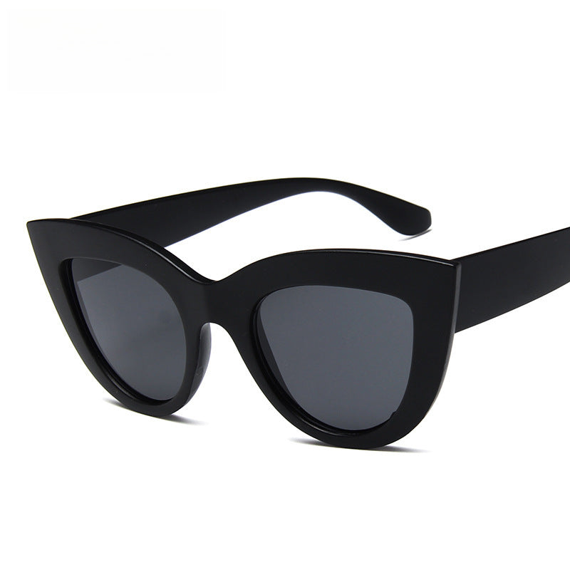 Wholesale cat eye sunglasses fashion ladies large frame sunglasses