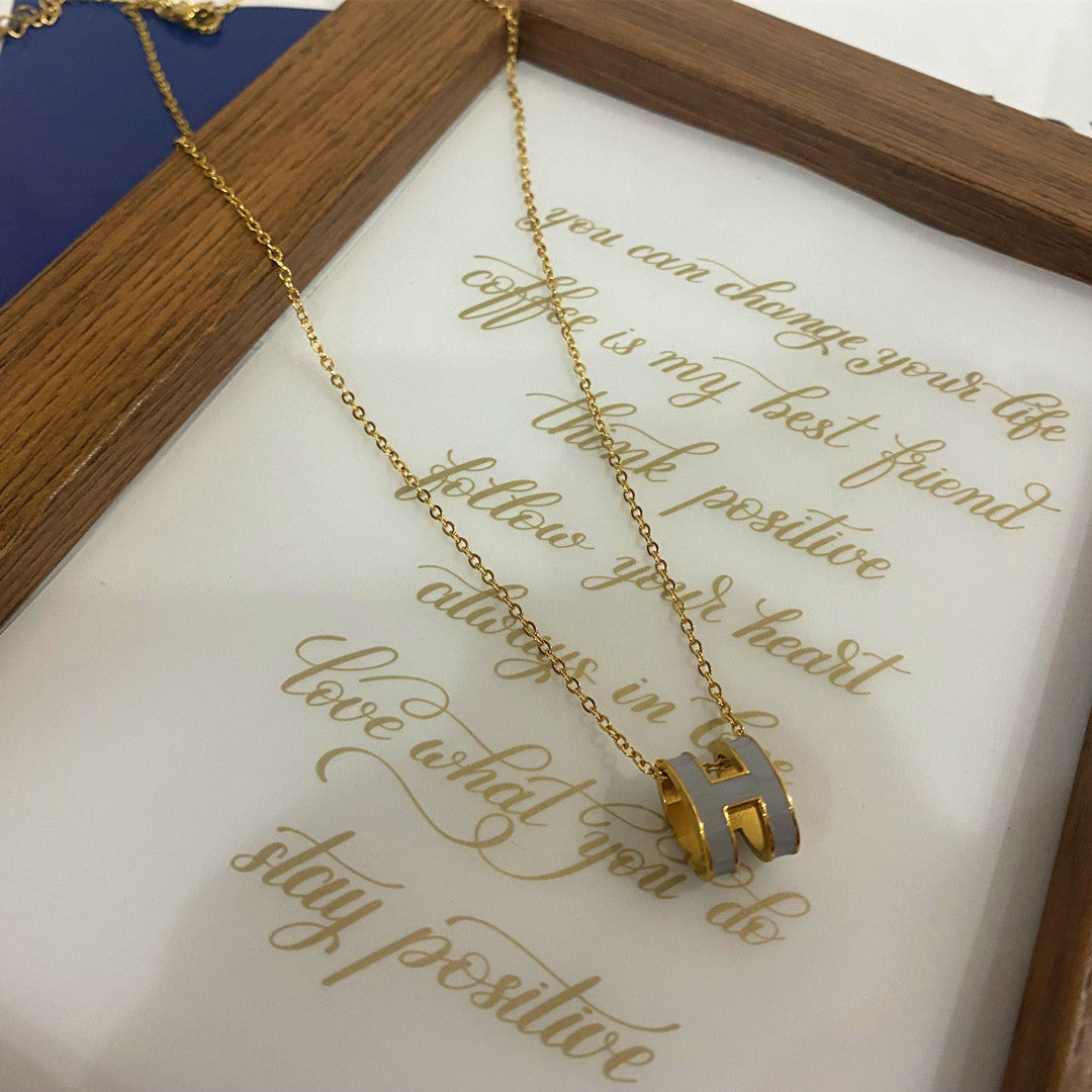 Wholesale Letter Necklace Gold Enamel Craft Clavicle Necklaces ACC-NE-YZXW001