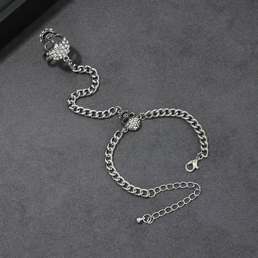Wholesale Gothic Skull Rhinestone Ring and Bracelet Set - Fashion Accessory for Everyday Wear or Gift