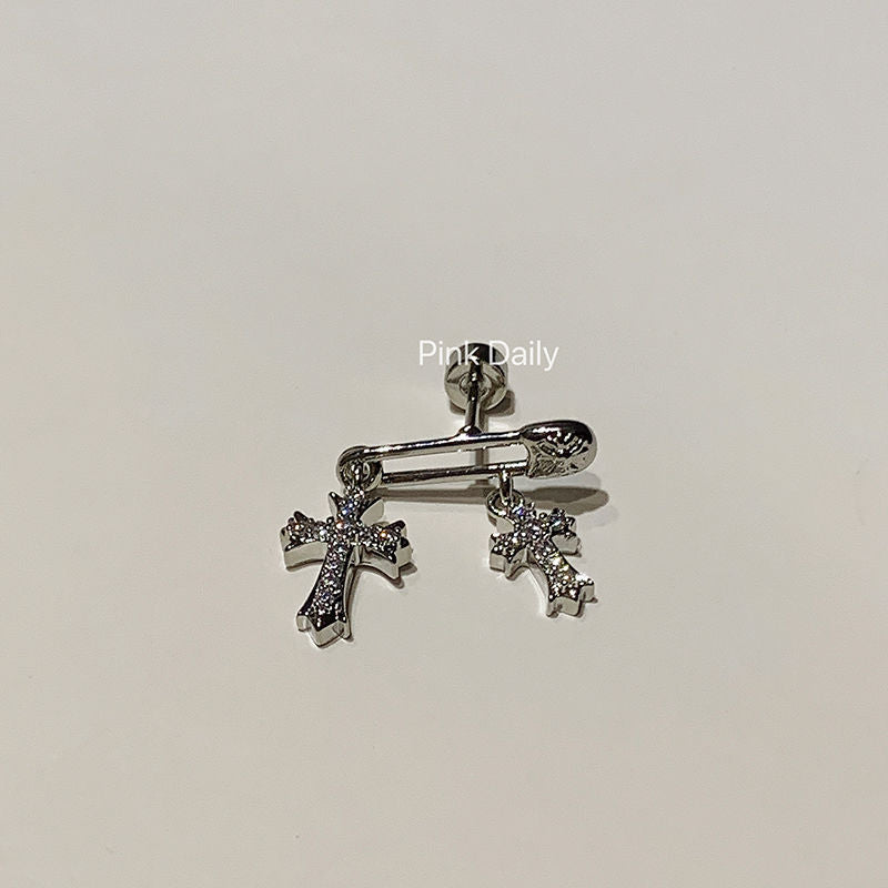 Wholesale Halloween  Super Flash Full Diamond Cross Ear Bone Nail  Titanium Steel Earrings