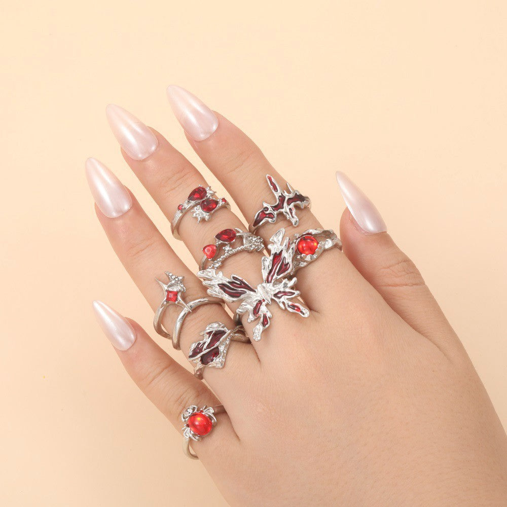 Wholesale Trendy Totem Design Ring with Love Heart Stones,  Zinc Alloy Fashion Accessory for Everyday Wear