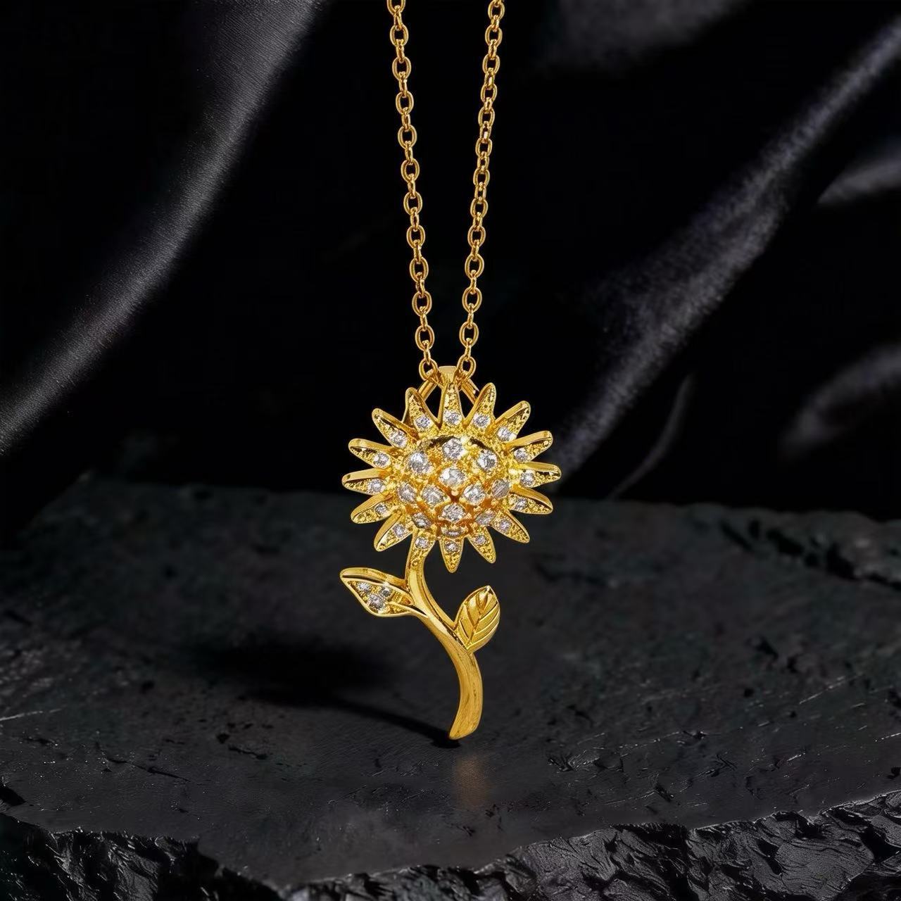 Wholesale Gold Plated Copper Zircon Sunflower Necklace Layering Jewelry For Women Trendy Party Fashion Accessory Everyday Wear Boutique Resale