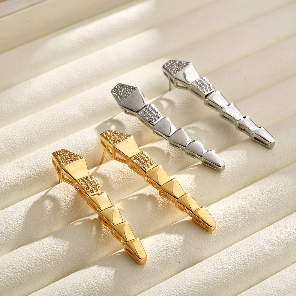 Wholesale Light luxury snake-shaped earrings