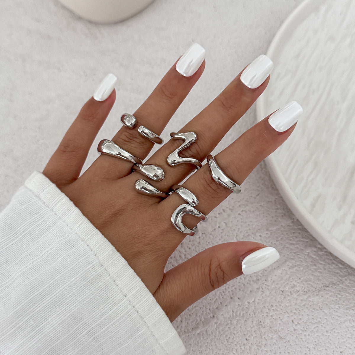 Wholesale Irregular liquid lava metal wrinkled open design light-sensitive surface ring