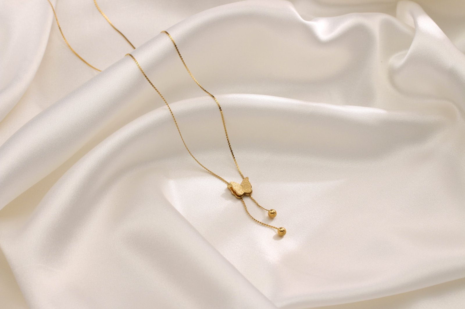 Wholesale Titanium Steel Four-Leaf Clover Necklace ACCVIP