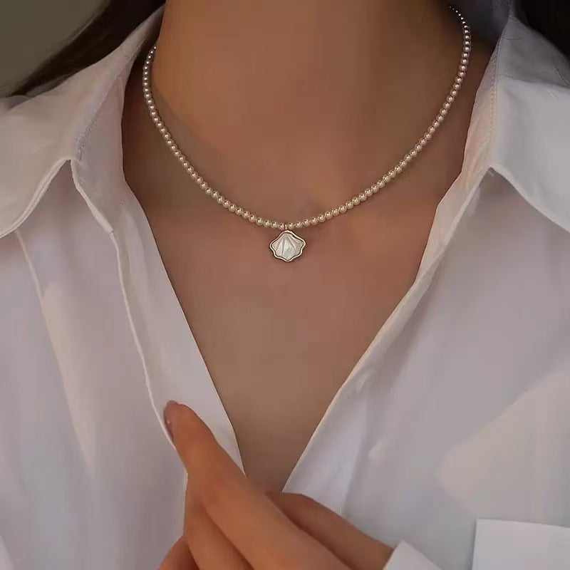 Wholesale Pearl Necklace,  French-Style Light Luxury,  Minimalist Design,  Elegant Neck Chain,  Pearl Necklace for Women,  Pearl Necklace