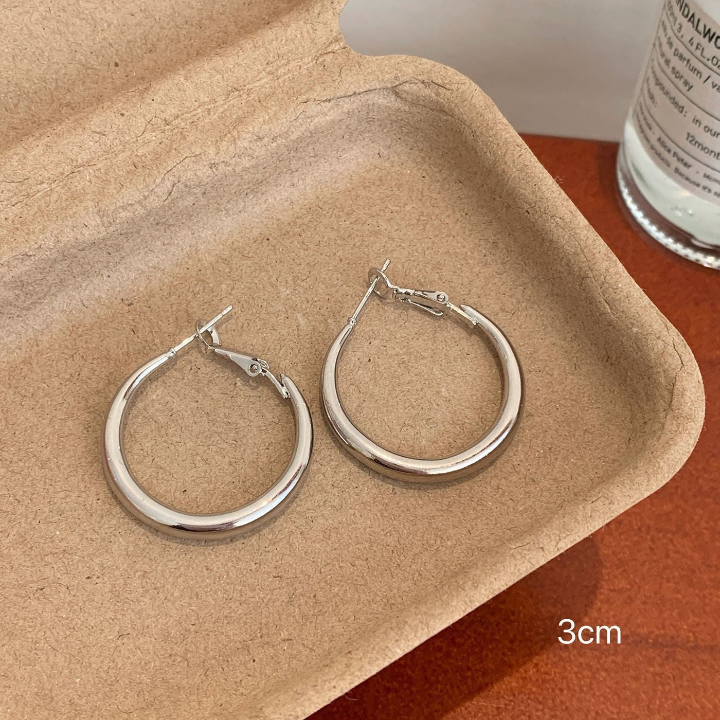 Wholesale Large earrings  suitable silver needle earrings large circle plain earrings